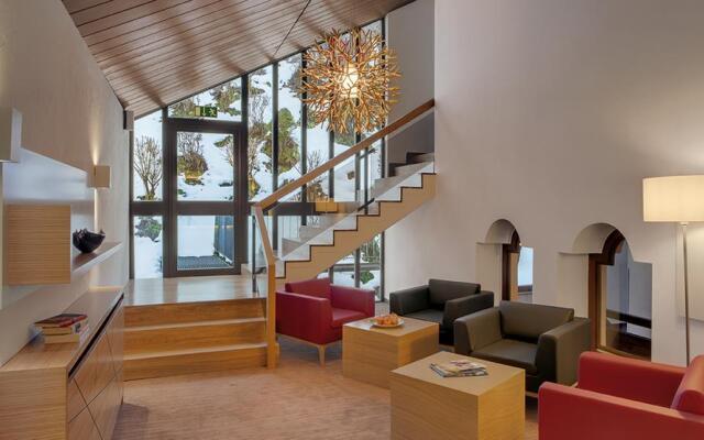 Hotel Holl