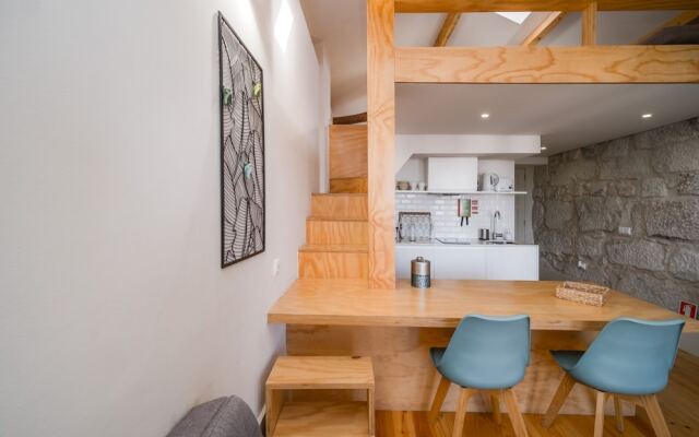 Nomad's Bonjardim City Flats