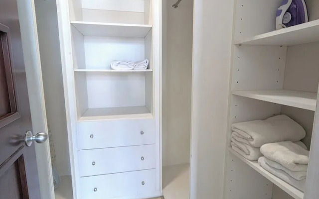 Yc 3602 l Apartamento 2BR en av Balboa