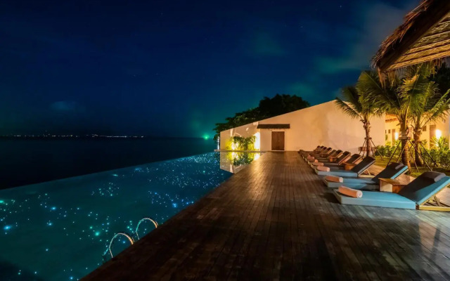 The Flow Samui Beach Resort