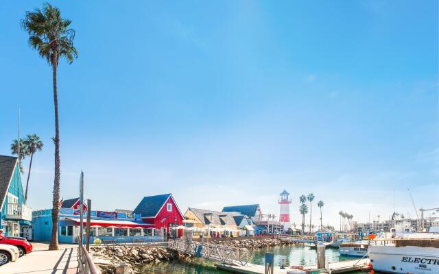 Holiday Inn Oceanside Camp Pendleton Area by IHG