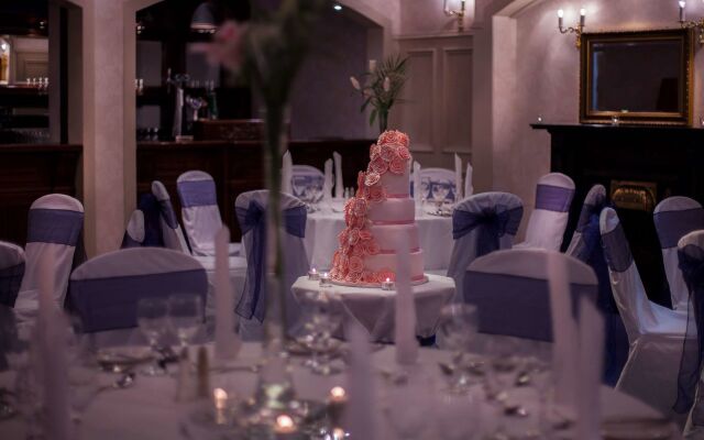 Newgrange Hotel