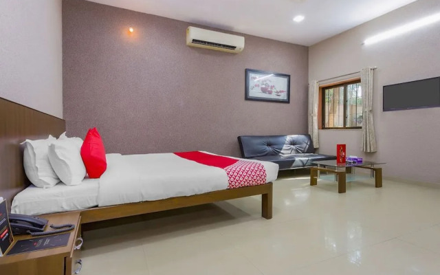 Oyo Flagship 24429 Oriental Rooms And Banquet