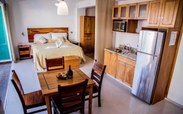 Hotel Andales on the Bay Suites