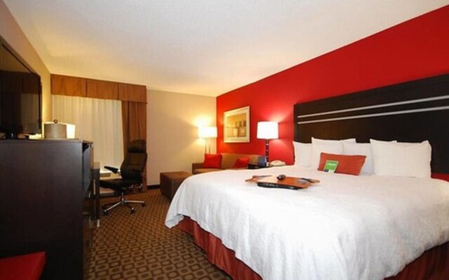 Hampton Inn Fort Myers-Airport & I-75