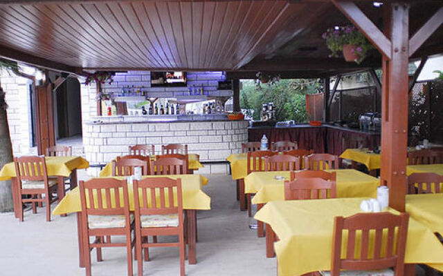 Butik Isabel Hotel