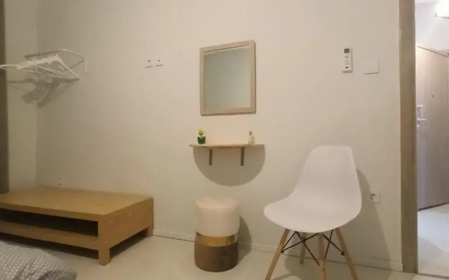 Deppy's Apartments