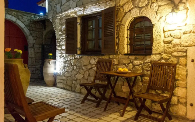 Small Luxury Hotel 1800