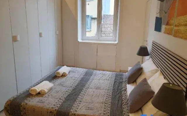 Spacious & Lovely - 4 Queen Bed