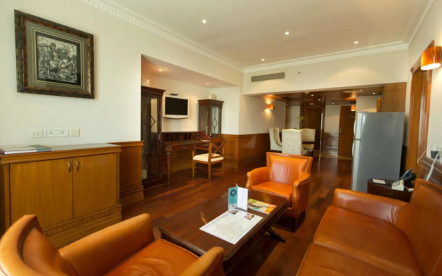The Chancery Pavilion – Lobby – Bangalore