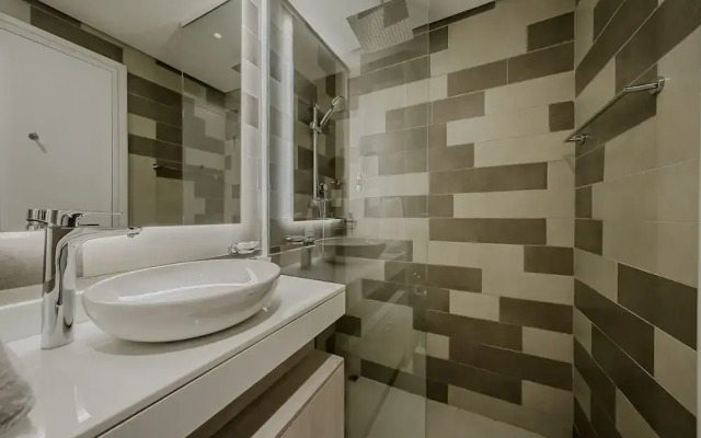 Seven Palm 1327 in Dubai