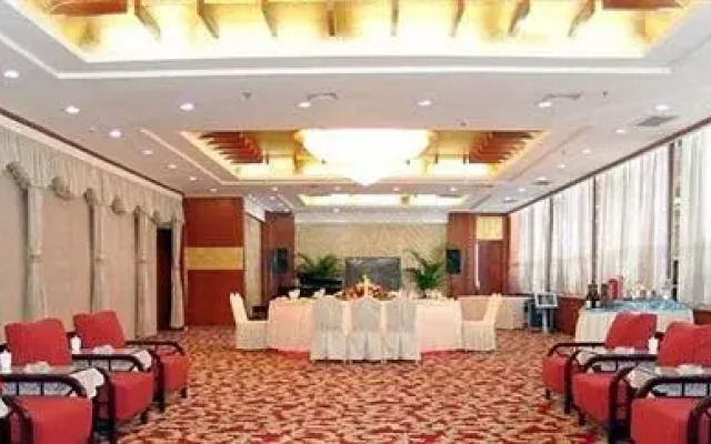 Junbang Tianshan Hotel