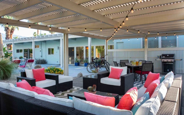 On The Rox Three Bedroom House