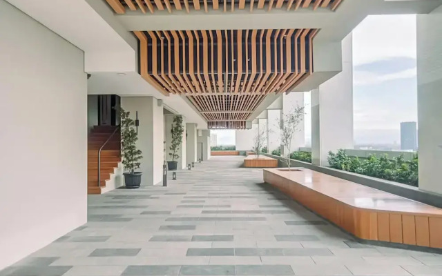 Cozy and Elegant Studio The Smith Alam Sutera Apartment