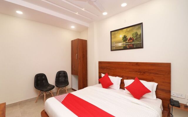 OYO 45940 Grand Imperial