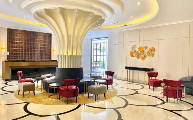 Maia Hotel