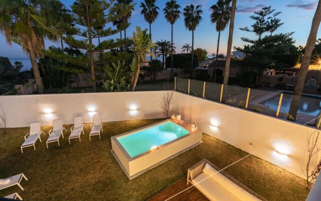 Guadalmina Beach Front Villa Retreat