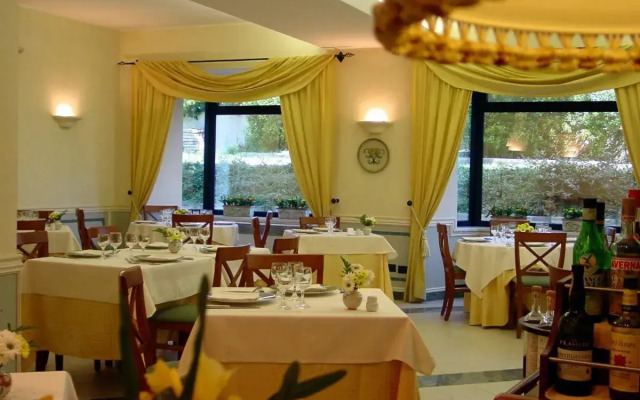 Hotel Fontana Olente