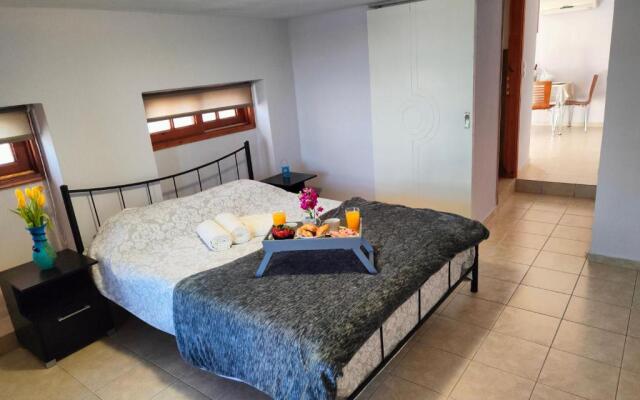 EndlessSunrise (3) Apartments by the sea