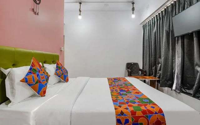 Hotel Skycity Premium AC Room in Surat