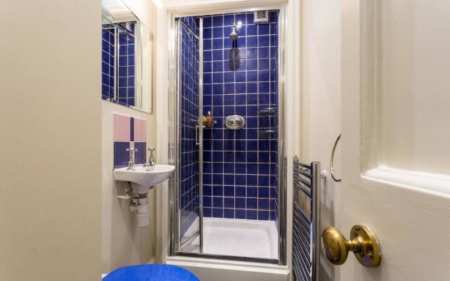 Beautiful Homely 3 Bedroom Battersea Park