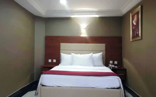 Royal Continental Hotels and Apartment