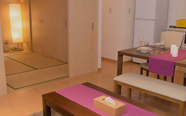 Le Machiya Kamishichiken