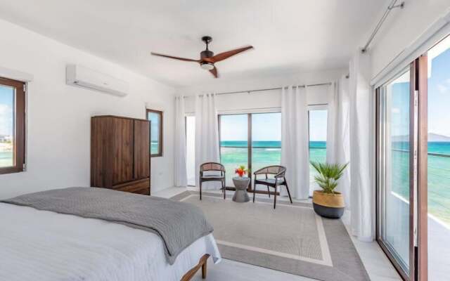 Villa Pelican Bay