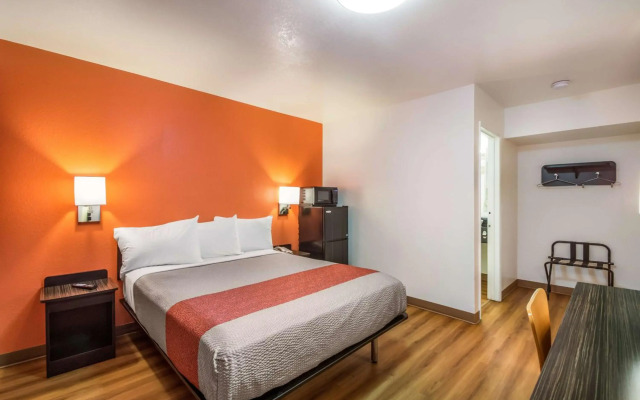Motel 6 Youngtown, AZ - Phoenix - Sun City