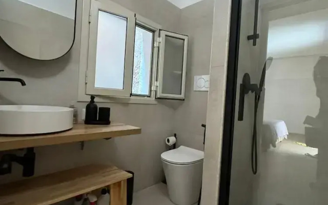 Two-room Apartment With Private Bathroom