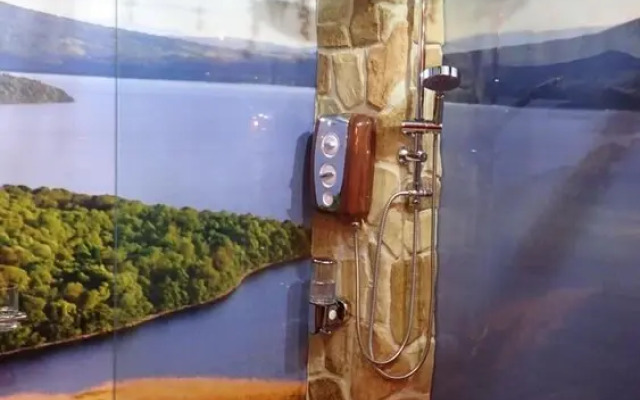 Birchwood Guest Lodge