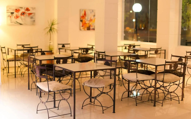 Hotel Lavalle