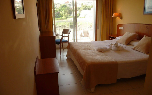 Hotel Atalaya II