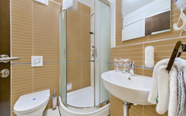 Madison Luxury Apartments & Rooms