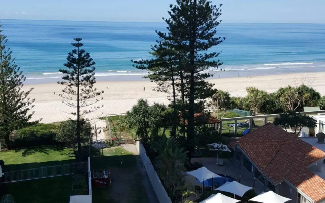 Emerald Sands Boutique Apartments