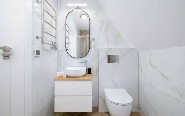 Salwatoriańska Apartment by Renters