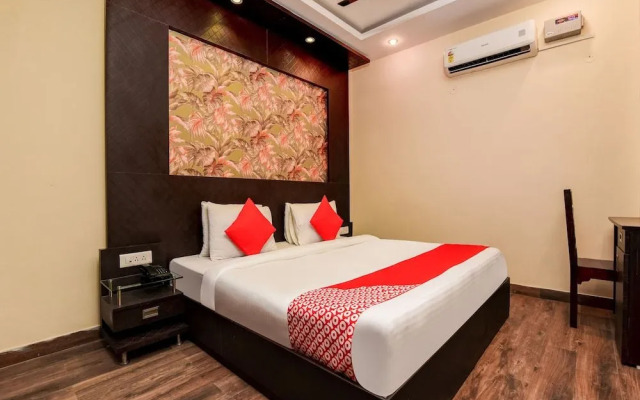 OYO Flagship 757 Blite Golf course road