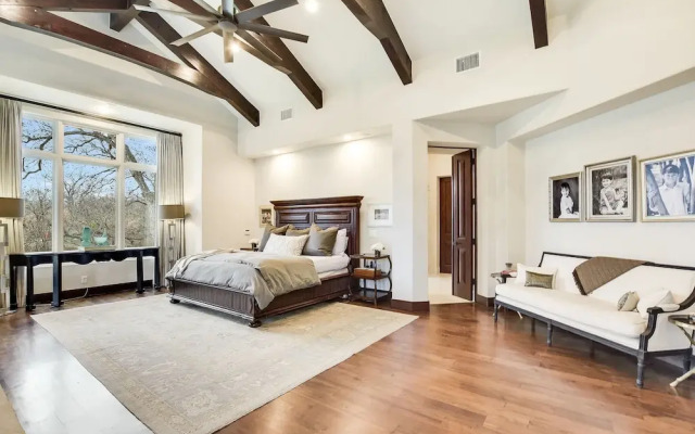 The Arrive Sapphire - 6 Br Home