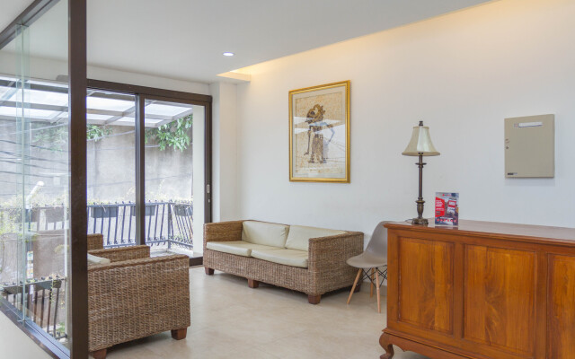 RedDoorz @ Malabar Street