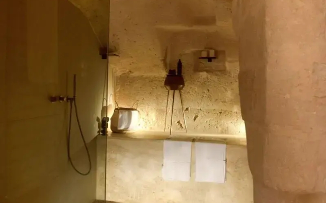 Le Malve Cave Retreat
