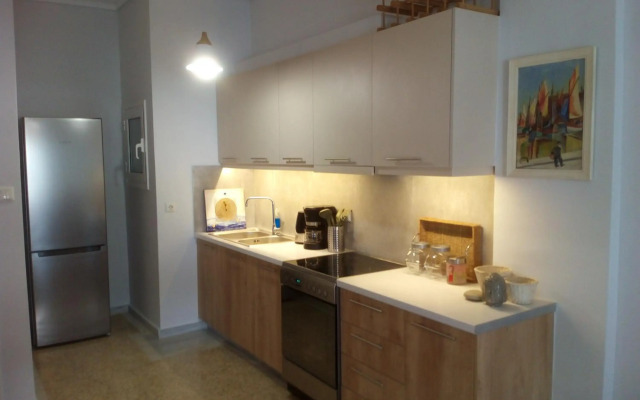 Athens Downtown Boho Apartment 1 min from metro