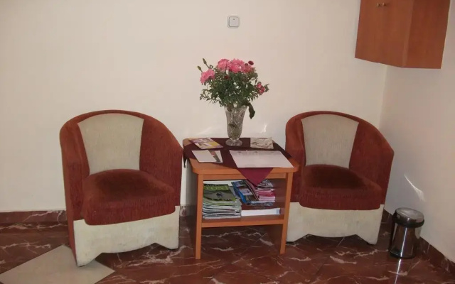 Minerva Hotel