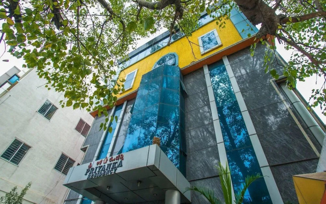 Priyanka Residency by OYO Rooms