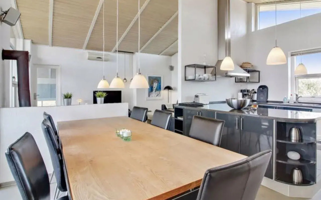 "Zoya" - 300m from the sea in NW Jutland