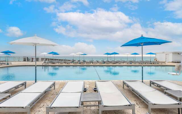 Ramada Plaza by Wyndham Marco Polo Beach Resort