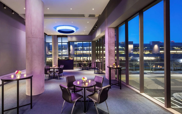 Aloft by Marriott, Boston Seaport District