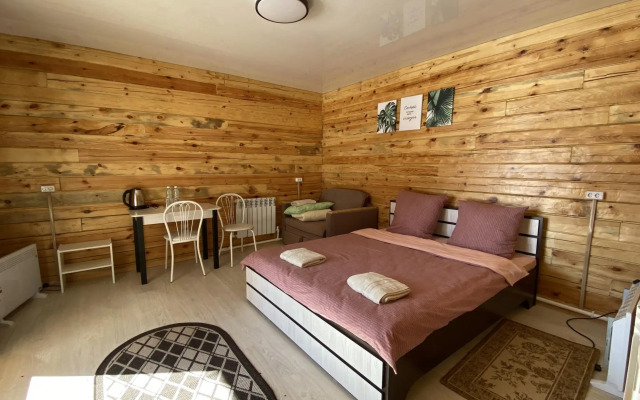 Кедр Золотой