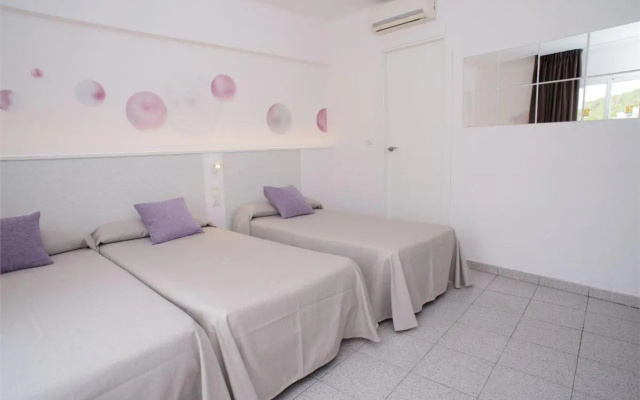 Hostal Tarba