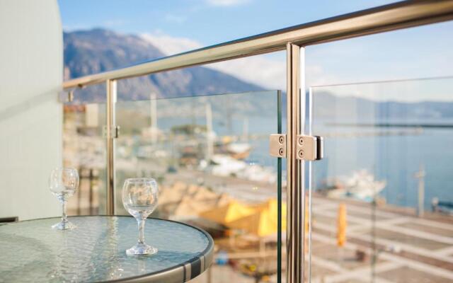 Georgia seaview apartment B2