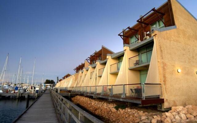 Fremantle Harbour Townhouse